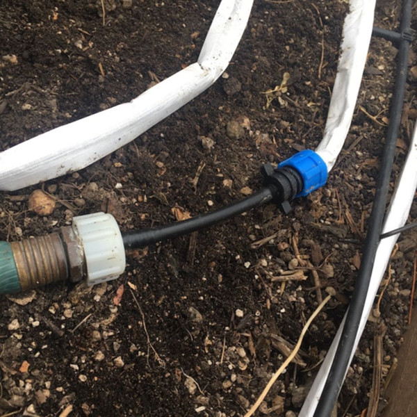 EasySoak Connection to Hose Component set - w/ Green Flow Controller (50' to 100' of Drip Tape) 1